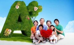 單親爸爸您送給孩子禮物背后的愛(ài)孩子接收到嗎？