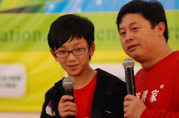 　愛通天下學習動力營，讓愛傳出去，以愛心溫暖孩子的生命。以正確人生觀感召孩子建立學習信仰，讓父母與孩子共同成長，讓孩子決心激發學習興趣，提升學習動力，